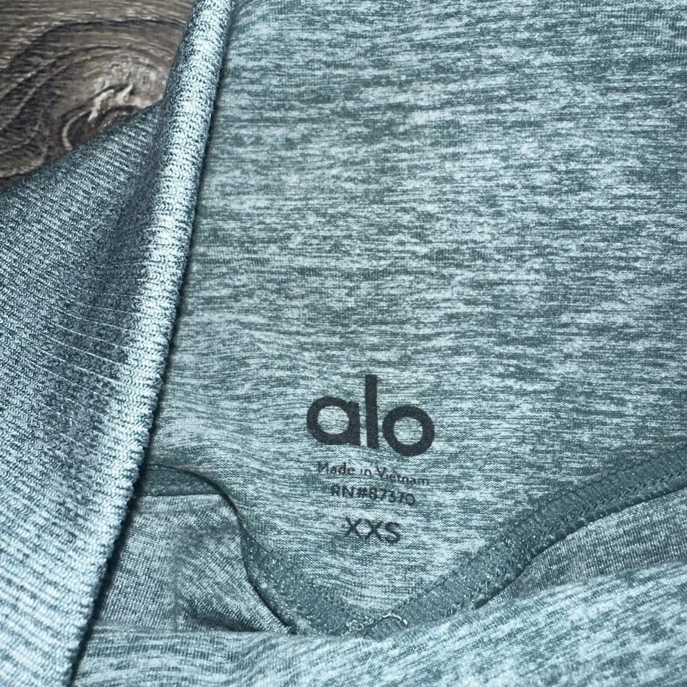 Alo Yoga High-Waist Airlift Legging in Stretch Workout XXS